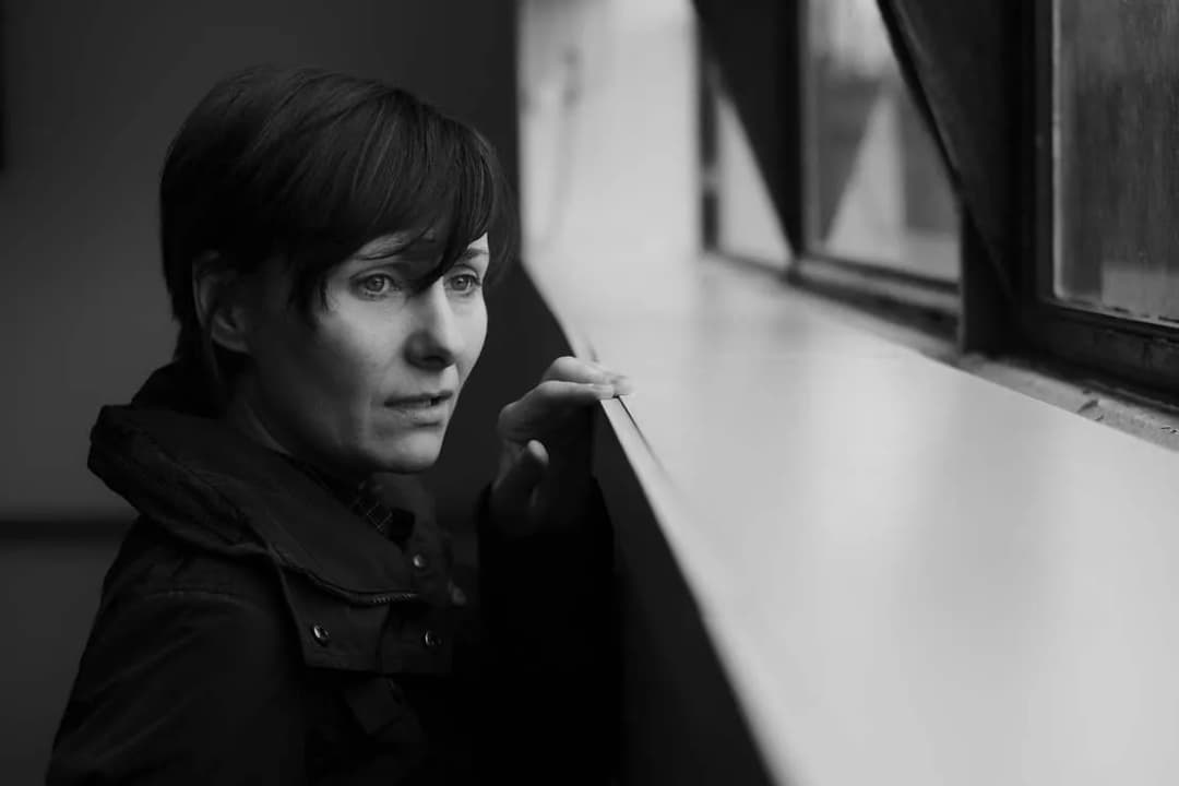 Żałobny strój w Kościele to symbol rozpaczy czy nadziei? Analiza