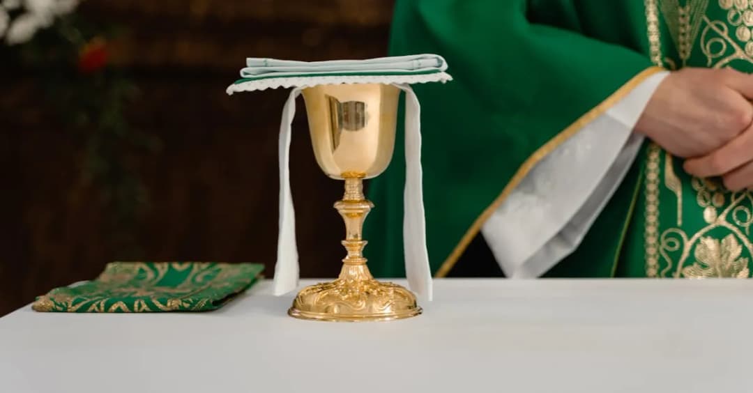 Jaka jest częstotliwość przyjmowania komunii? Zalecenia Kościoła