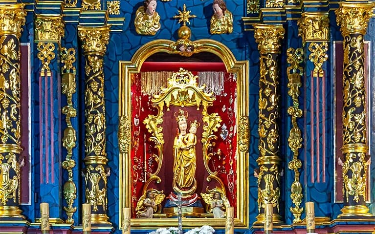 Matka Boska Kębelska: Objawienia i cudowne historie